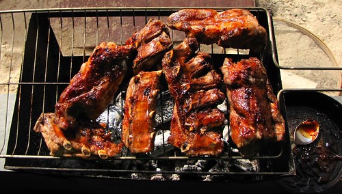 Ribs on the barbie do Outback (verso)