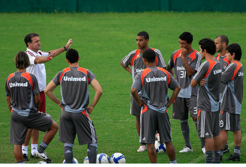 Cuca comanda um treino do Fluzão - Foto do site do Fluminense