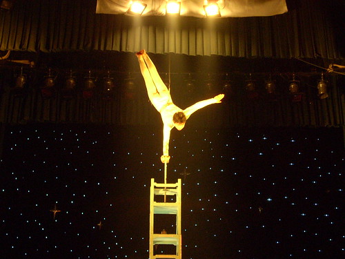 Chinese Acrobats 4
