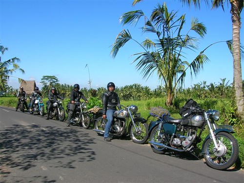 3 pinggir sawah di ubud by Bali Classic Bikes