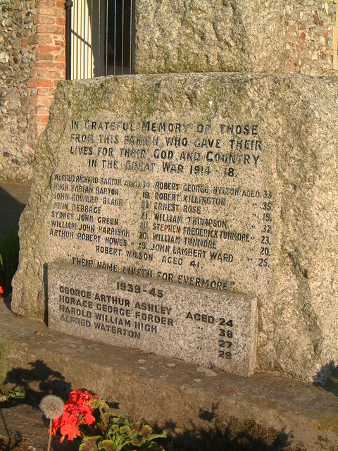 Strumpshaw War Memorial 2