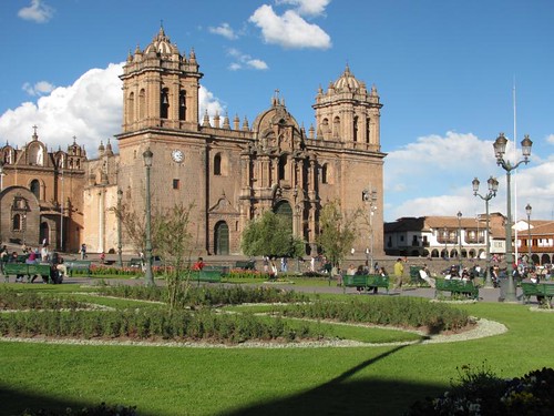cathedral, plaza de armas
