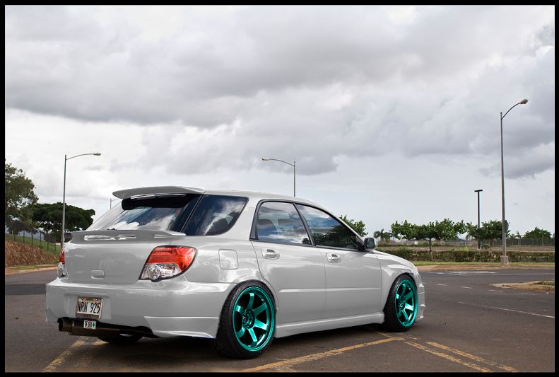 This is a Photoshop of another wagon White pearl with titanium flake