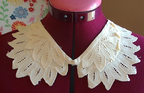 cutwork fabric vintage collar