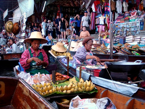 Thailand: Damnoen Saduak Floating Market @ Song About Jen