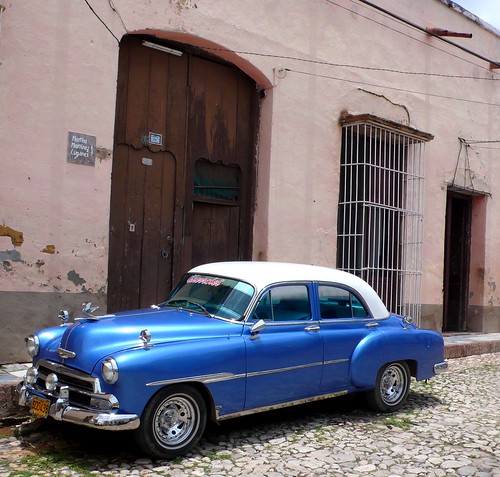 Belle amricaine CUBA Big car Cuba Kristin Tags auto voyage travel blue 