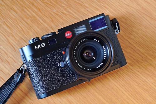 Leica M9 + Tri Elmar (old style) by bawtrees.