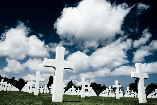 フリー画像|戦争写真|十字架|墓地|戦死者墓地|フリー素材|