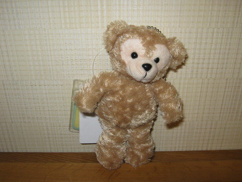 A smaller, keychainable version of Duffy The Disney Bear.