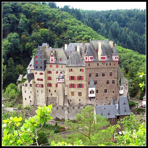 burg eltz castle