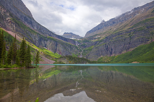 Grinnell Lake Tranquility