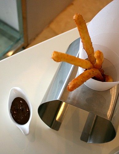 Churros with Nutella dip