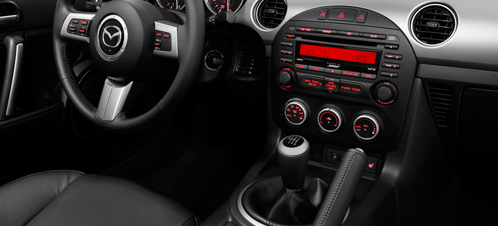 Mazda MX-5 luxury ultimate drive
