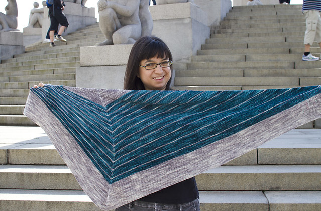 this shawl uses equal amounts of each color