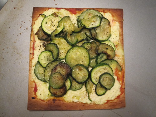 Ricotta-zucchini pizza for dinner