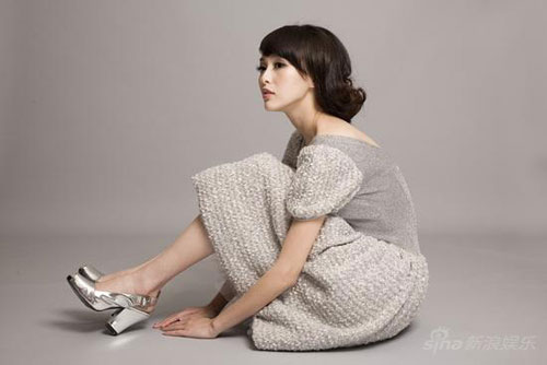 chinese actress tang yan beautiful photoshoot:: classic girls