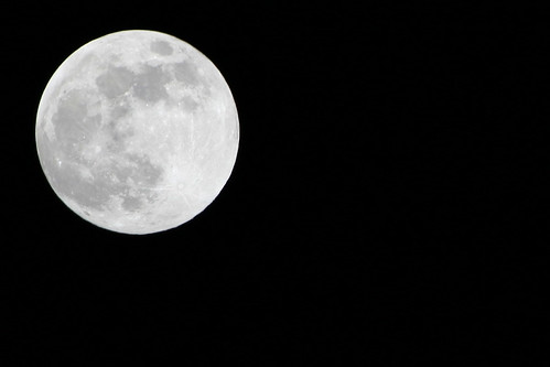 cartoon sun and moon. Full Wolf Moon 2009