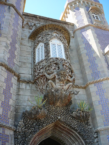 La estatua de Tritón del Palacio da Pena.