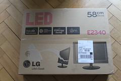 LG Flatron E2340T-PN Unboxing