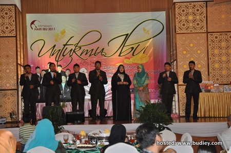 Rabbani, Ustazah Dato Siti Nurbahyah dan Aishah.