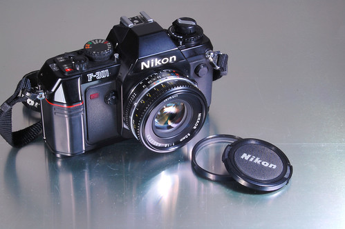 Nikon F-301 (N2000) - Camera-wiki.org - The free camera encyclopedia