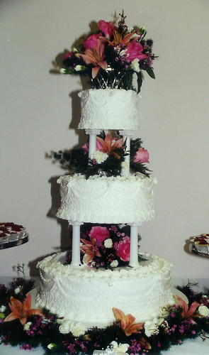 ThreeTier Wedding Cake with Columns and Filigree