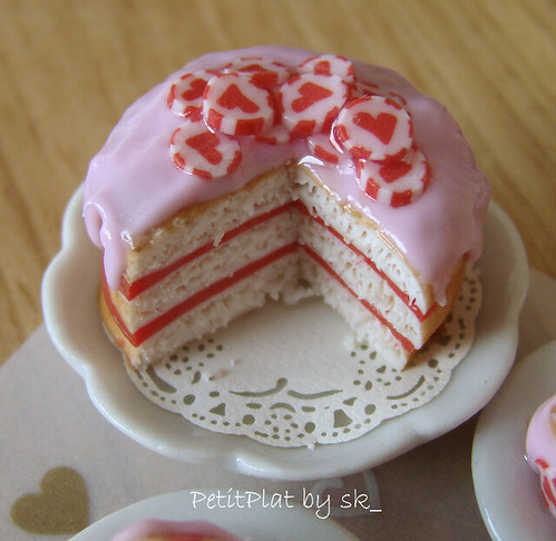  Miniature Food - Valentine's cake 
