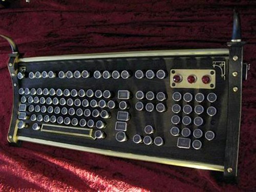 Computer Keyboard with Antic touch