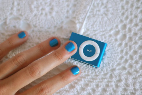 your nail polish must always match your ipod