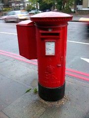 Postbox, London SE3 by EEPaul, on Flickr