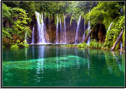 Croatia attractions - Plitvice Lakes National Park