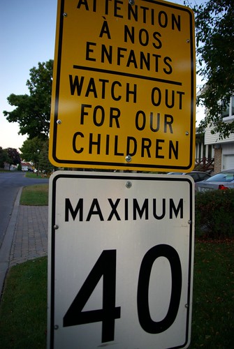Attention à nos enfants / Maximum 40