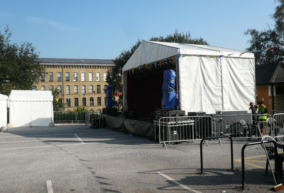 The Piazza stage looking nice and quiet, not for long!