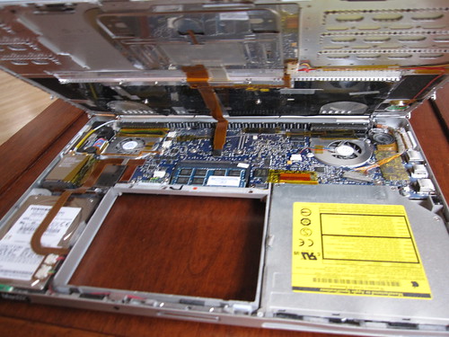 MacBook Pro Fan Repair
