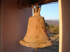 campana....del rosario.... by Pavlosky Fotografia