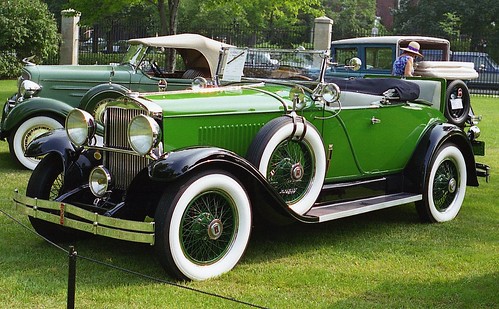 1928 Hupmobile roadster