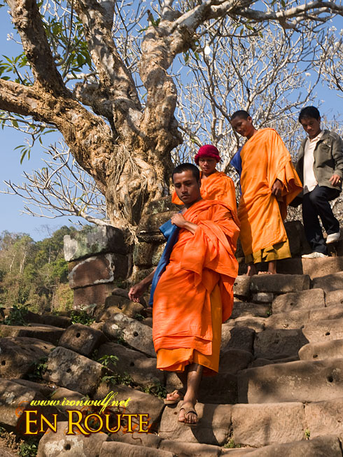 Wat Phu Champasak Monks