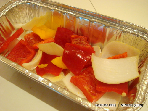 烤肉會疏菜盤-烤紅黃椒和洋蔥