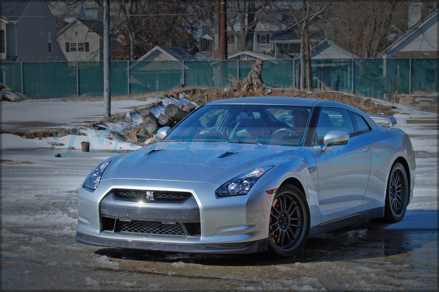 Super Silver GTR with 19