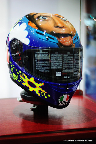 AGU Helmets - Valentino Rossi,motogp,valentino rossi,rossi