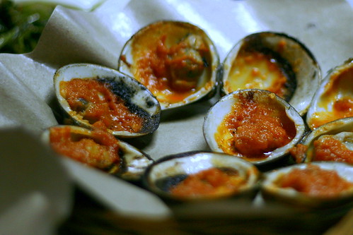 grilled clams