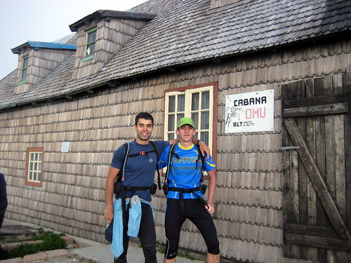 Omu Cabin, 2507m - first stop 2 more 2 go