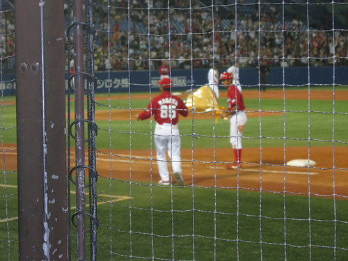 My favorite NPB player, Akihiro Higashide, hit his 1000th hit against the Carp the same night I was there! This is him accepting a bouquet in honor of the achievement.