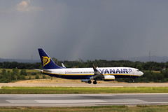 Ryanair B737-8AS EI-EMC GRO 22/05/2011