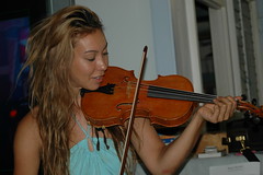 Anne plays violin