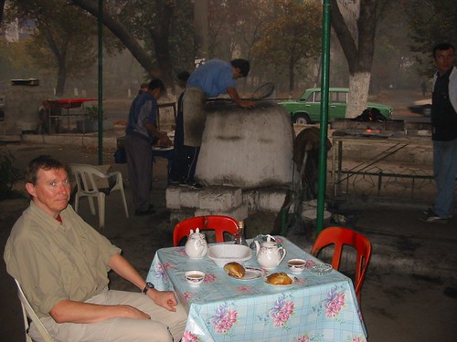 Afternoon tea tijdens regenbui in Tashkent