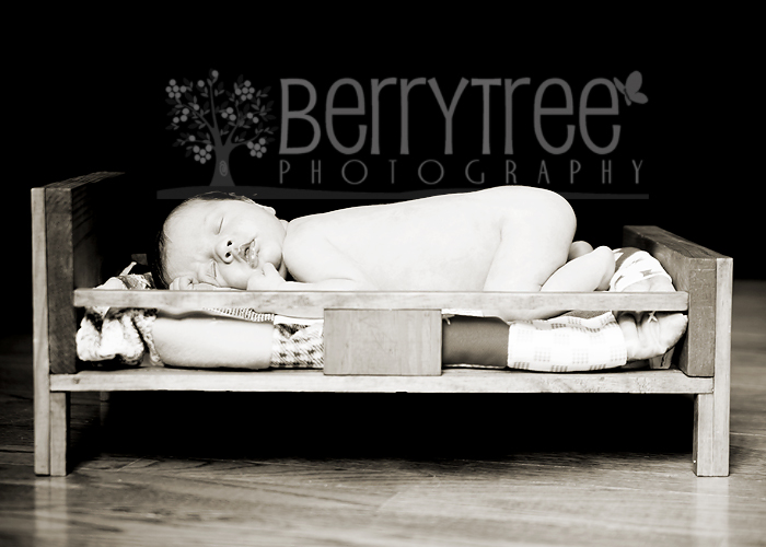 3868108075 36a010d600 o Friday's child is loving and giving   BerryTree Photography : Roswell GA, Newborn Photographer