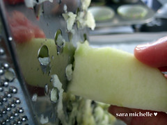 Grating the apple