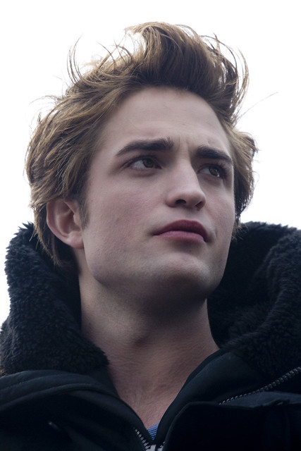 Twilight the Movie (2008) - Robert Pattinson as Edward Cullen(1) by vitaa621
