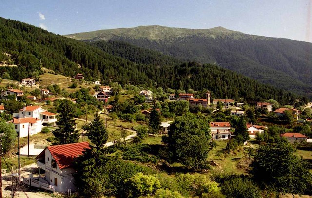  Δυτική Μακεδονία - Κοζάνη - Δήμος Βελβεντού Χωριό Καταφύγι στα 1.460μ. υψόμετρο